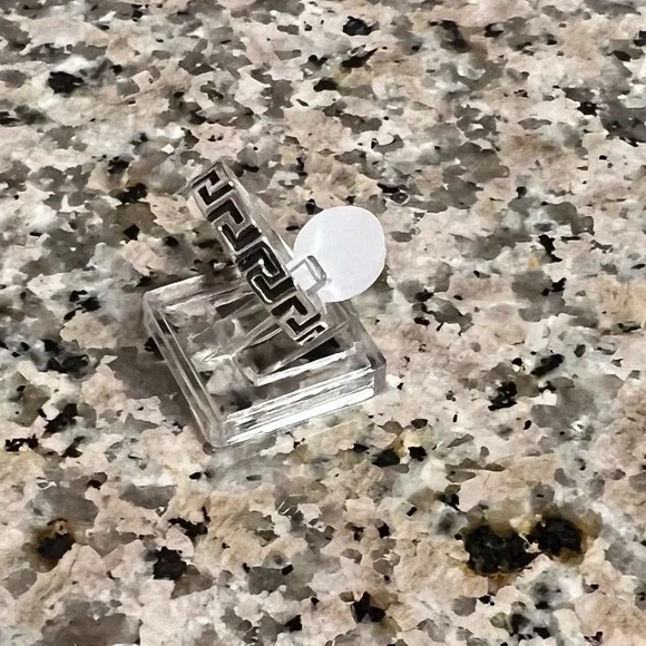 Silver Geometric Pattern Ring (Size 7) - Picture 2 of 2